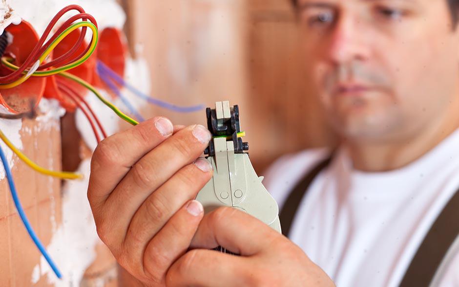 travail électricien Corbeil-Essonnes